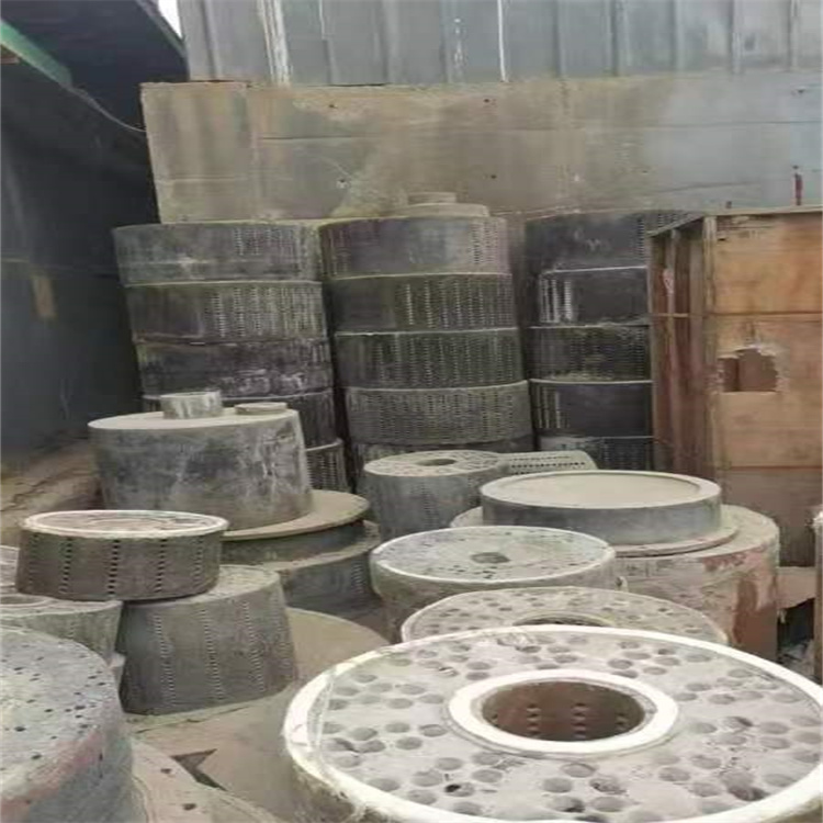 河北唐山上門回收廢石墨市場(chǎng)行情與金屬材料加工的關(guān)系探析